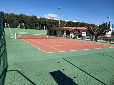 Court de tennis de Noves