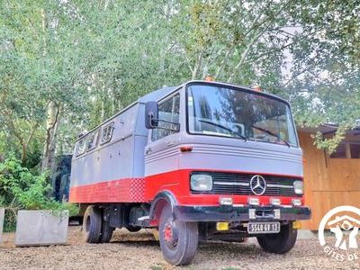 Les Truck Lodges des Animaux et Marino